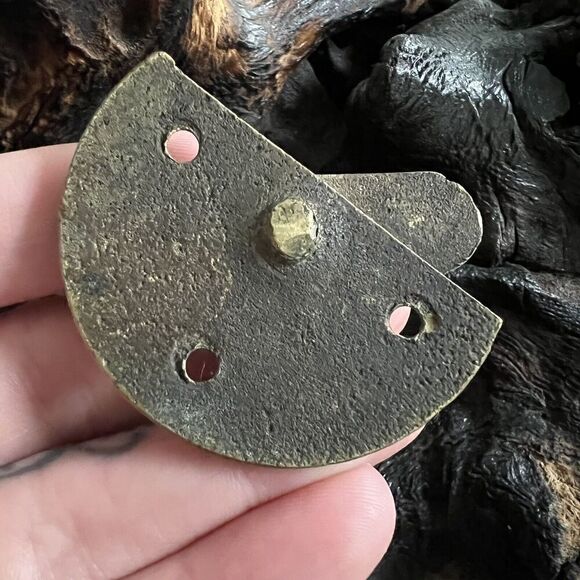 Antique Colonial Era Sand Cast Brass Catch Latch Set of 3 Crescent Shape Swivel - Picture 8 of 12